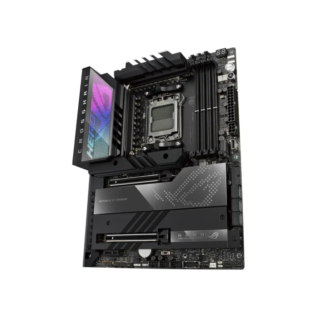ROG CROSSHAIR X670E HERO-03.webp