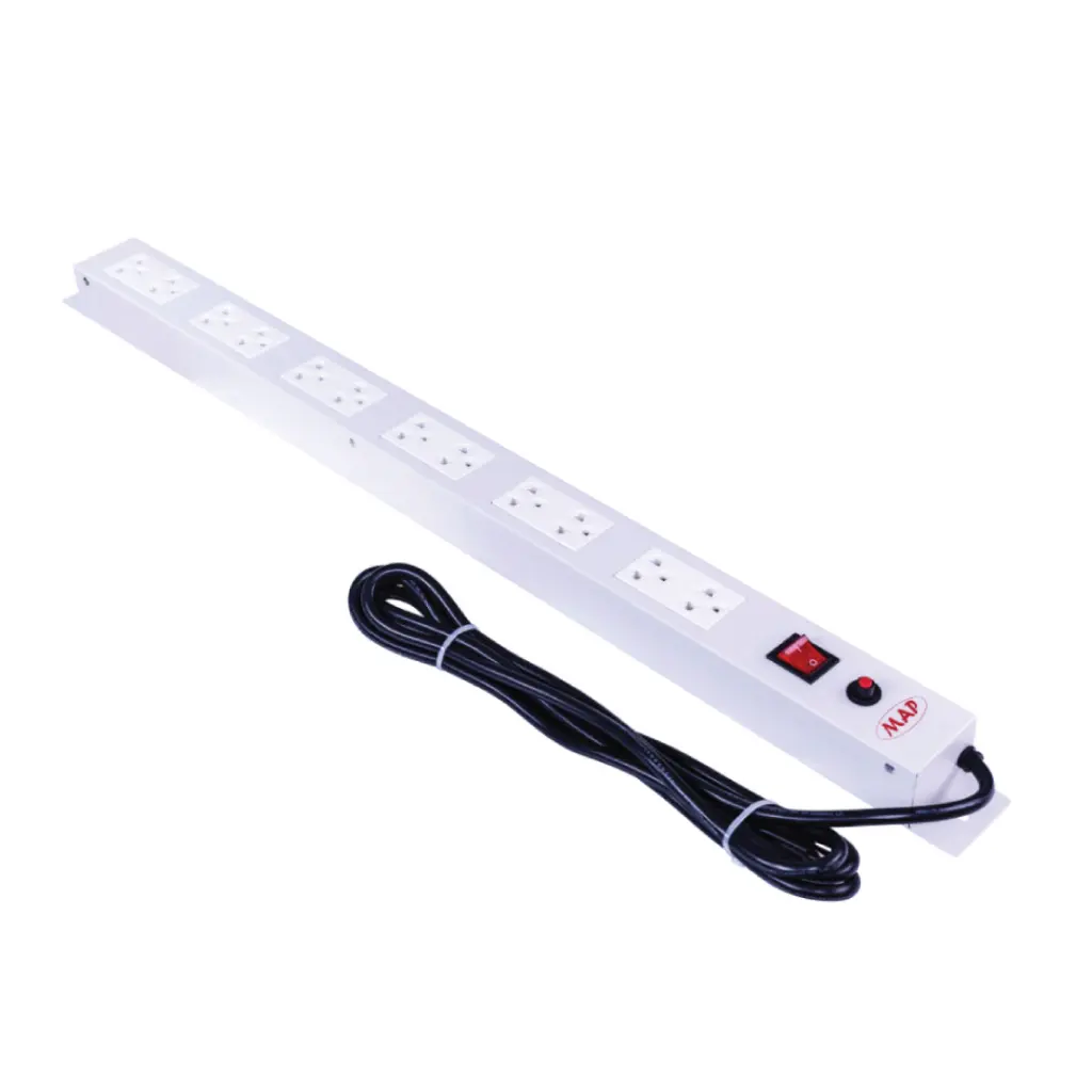 MAP ปลั๊กไฟเต้ารับคู่ จำนวน 12 ช่อง 3 เมตร Power Distribution Unit 12 Universal Outlet 3M. รุ่น M7-00012